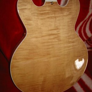 '07 H555 Antique Natural