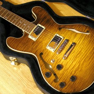 '01 Prospect Standard Antique Sunburst Seth Lovers