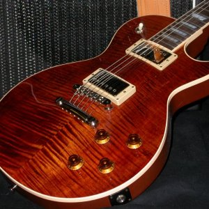 H150 Burnt Amber