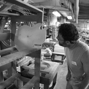 '09 PSPII - big bob scopin' out some carved tops