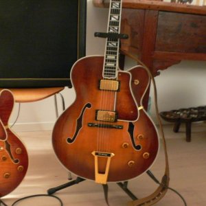 Roy Clark Signature, Super Eagle