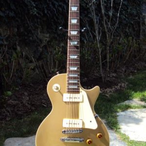 '09 H150CM Goldtop w/Lollar P90s