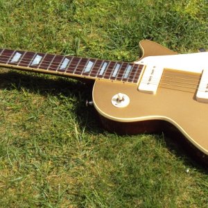 '09 H150CM Goldtop w/Lollar P90s