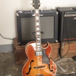 '03 H575 with spruce top and mahoany back and sides