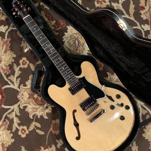2023 H535 Antique Natural