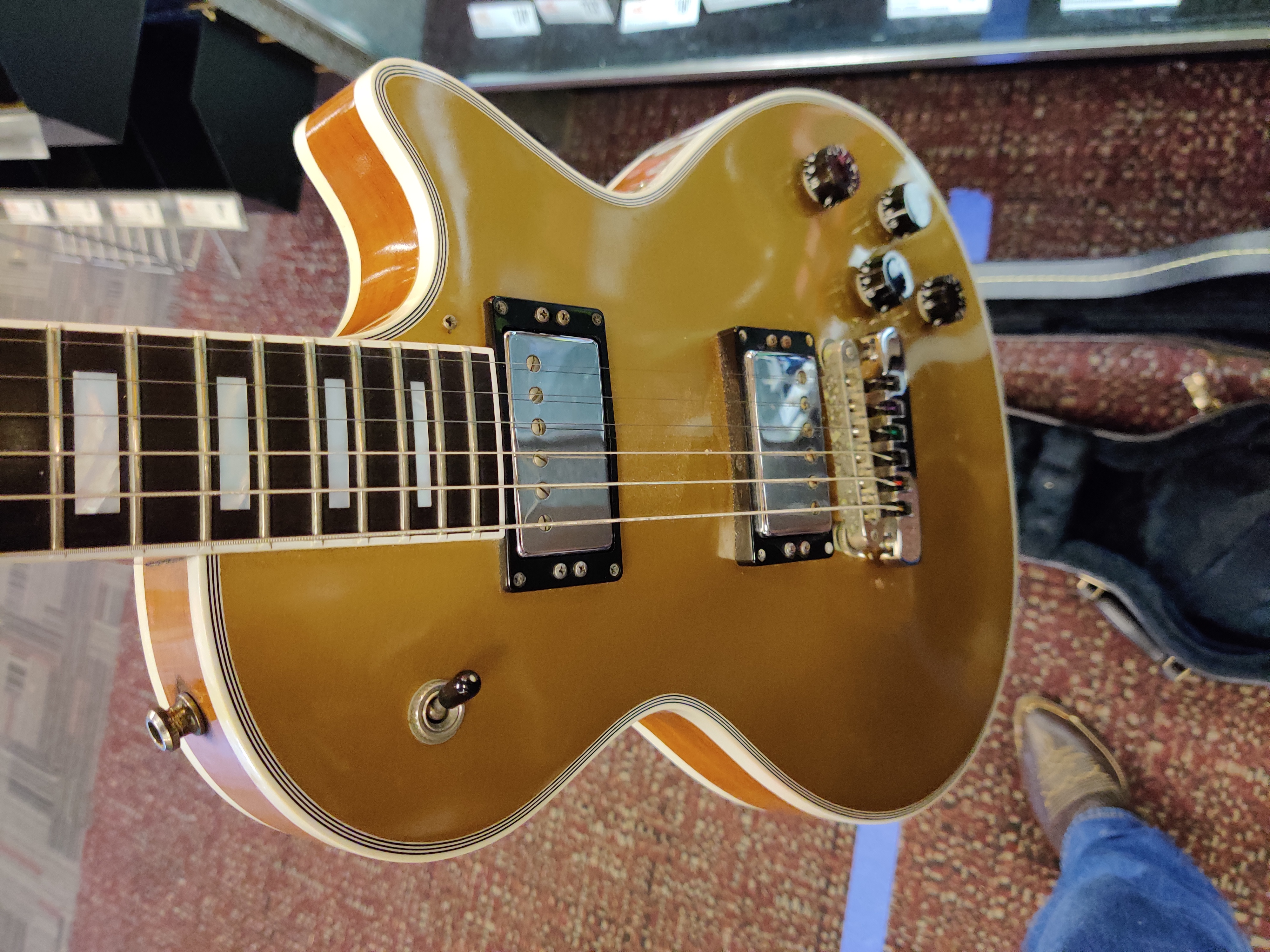 H157 Goldtop
