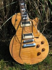 '90 Gary Moore Signature