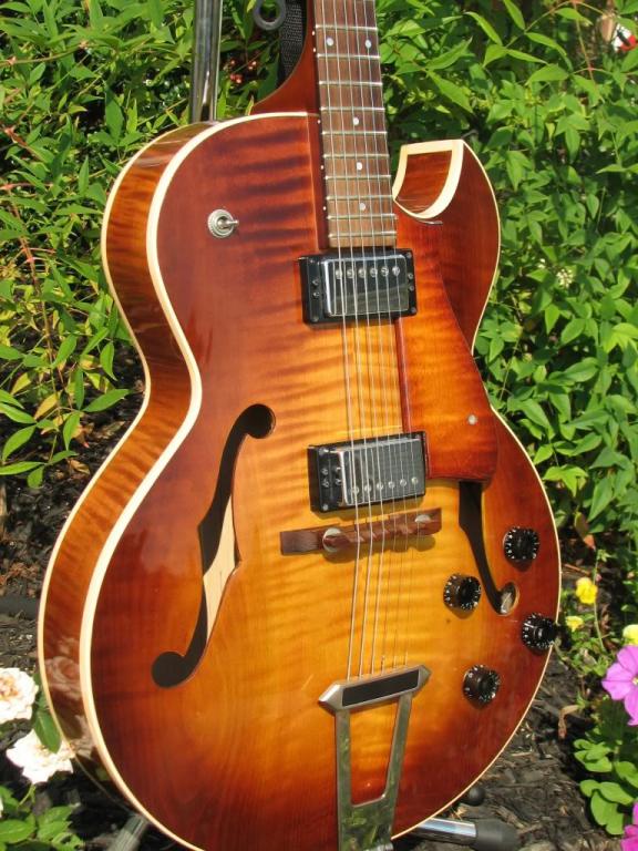 H575 '96 - Almond Sunburst