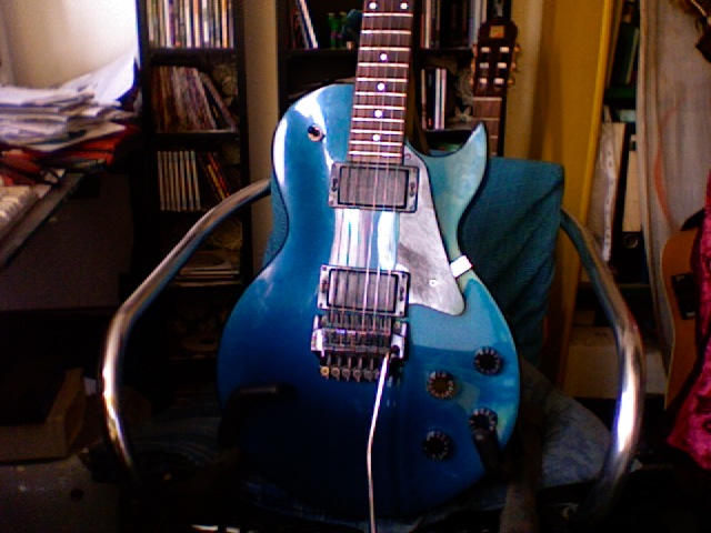 Rizzotronica`s Heritage Guitar "Gary Moore"