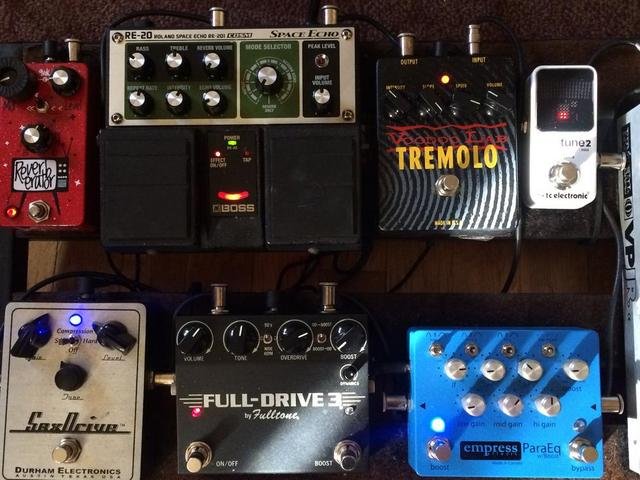 201267097_Pedalboard2.jpg.4763a353f722dcbe019534d479735ab6.jpg